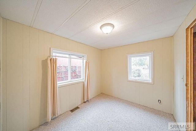 251 E 90 S, Blackfoot, ID 83221