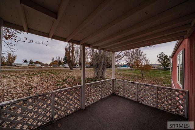 251 E 90 S, Blackfoot, ID 83221