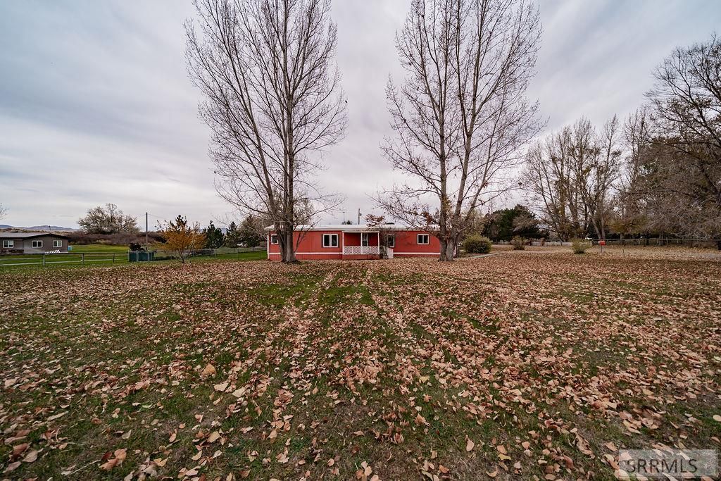 251 E 90 S, Blackfoot, ID 83221