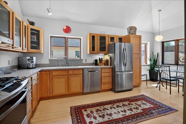 14 Allen Street, Madison, WI 53726