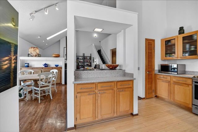 14 Allen Street, Madison, WI 53726
