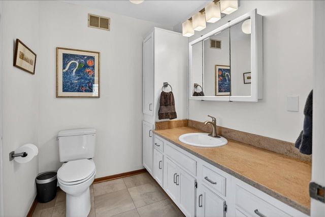 14 Allen Street, Madison, WI 53726