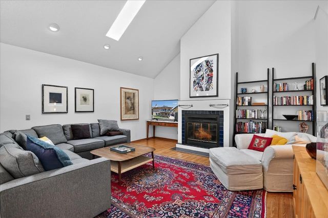14 Allen Street, Madison, WI 53726