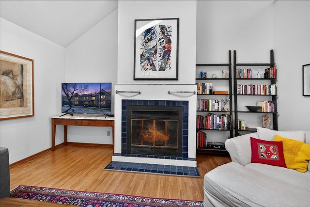 14 Allen Street, Madison, WI 53726