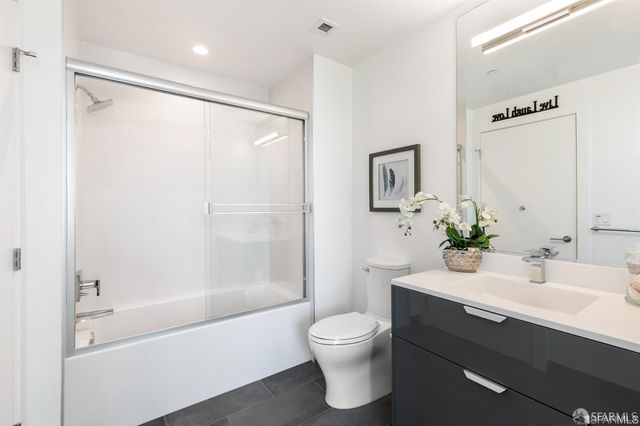 1000 3rd Street 1204, San Francisco, CA 94158