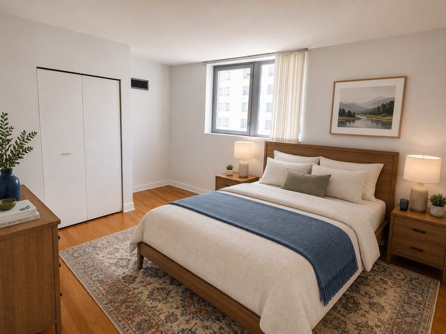 600 N Dearborn Street 811, Chicago, IL 60654