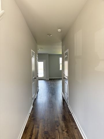 2100 Widgeon Pt, Lebanon, TN 37090