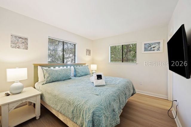45 Folly Field Rd Apt 16L, Hilton Head Island, SC 29928
