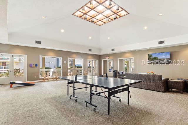 45 Folly Field Rd Apt 16L, Hilton Head Island, SC 29928