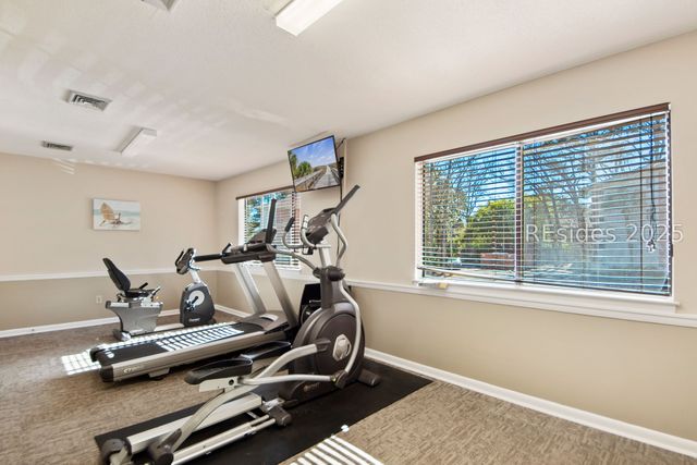 45 Folly Field Rd Apt 16L, Hilton Head Island, SC 29928