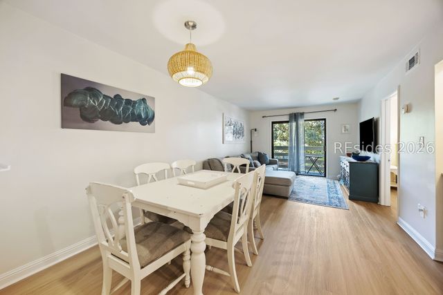 45 Folly Field Rd Apt 16L, Hilton Head Island, SC 29928