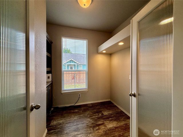 642 Weatherwax Loop NE, Ocean Shores, WA 98569