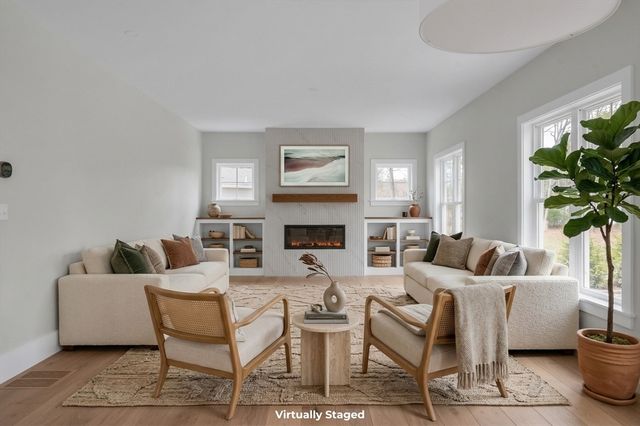 110 Bonney Drive, Holliston, MA 01746