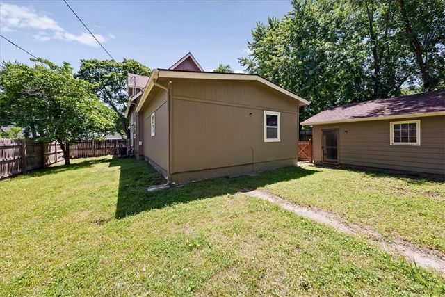429 Main Street, Linwood, KS 66052