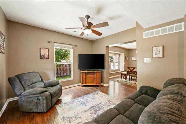 429 Main Street, Linwood, KS 66052