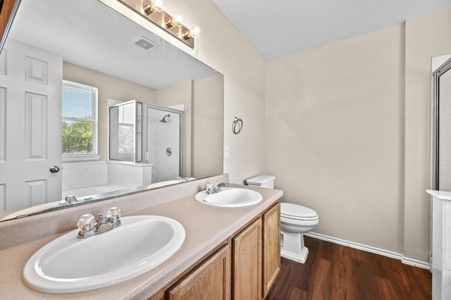 250 Western DR, Kyle, TX 78640