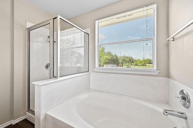 250 Western DR, Kyle, TX 78640