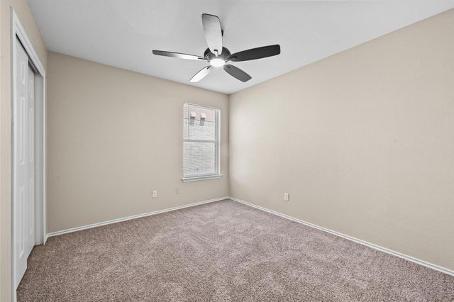 250 Western DR, Kyle, TX 78640