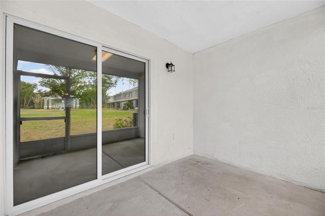 2371 LAKE WOODBERRY CIRCLE, Brandon, FL 33510