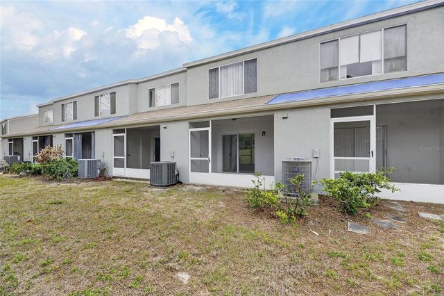 2371 LAKE WOODBERRY CIRCLE, Brandon, FL 33510