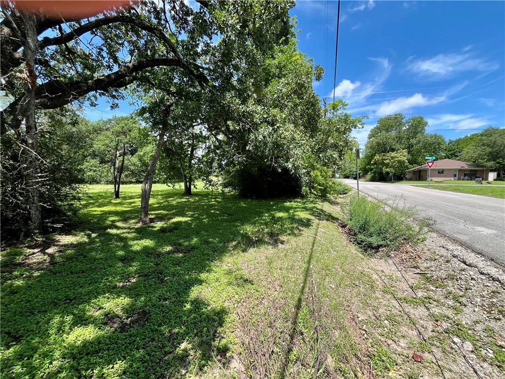 1412 Rollins Avenue, Bryan, TX 77803 — photo 3