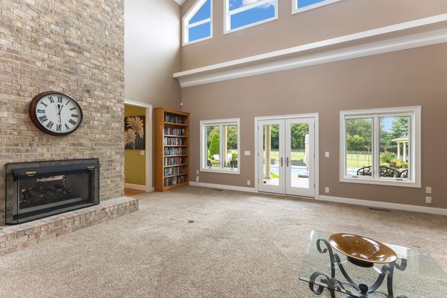 1810 Savannah Springs Dr, Franklin, TN 37064