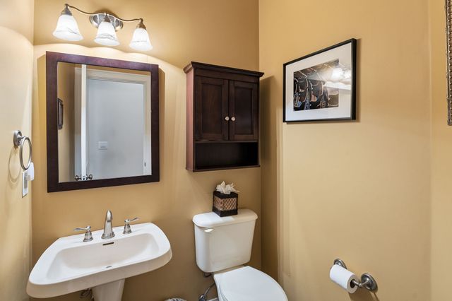 1810 Savannah Springs Dr, Franklin, TN 37064