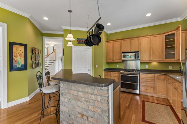 1810 Savannah Springs Dr, Franklin, TN 37064