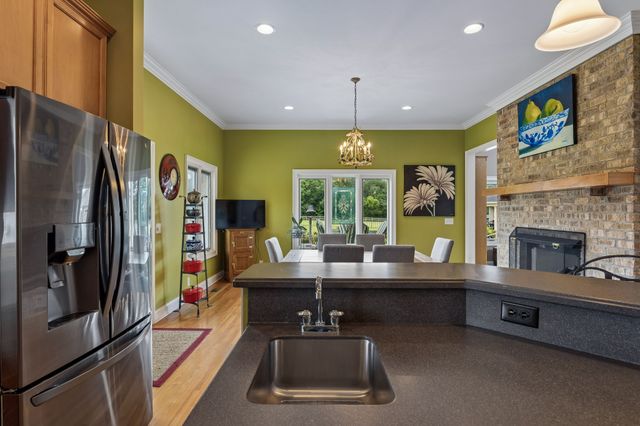 1810 Savannah Springs Dr, Franklin, TN 37064