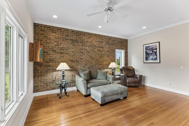 1810 Savannah Springs Dr, Franklin, TN 37064