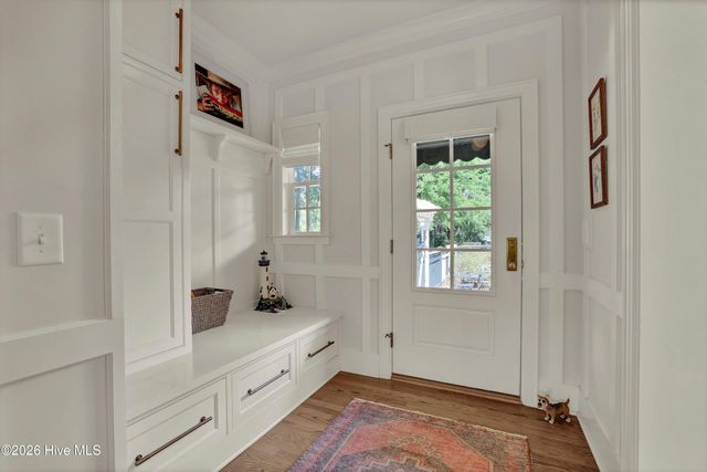 1411 Live Oak Parkway, Wilmington, NC 28403