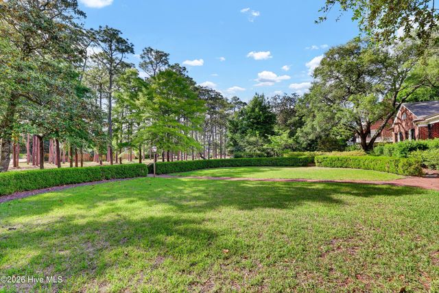 1411 Live Oak Parkway, Wilmington, NC 28403