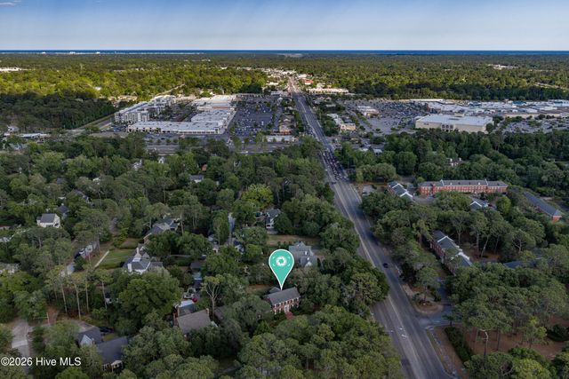 1411 Live Oak Parkway, Wilmington, NC 28403