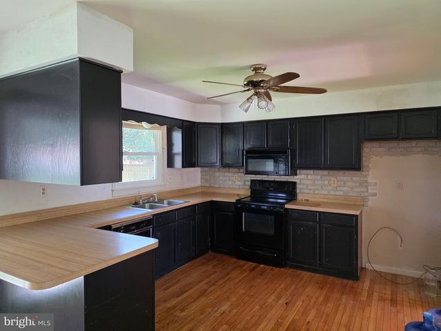 9604 MIDDLERIDGE CT, Brandywine, MD 20613