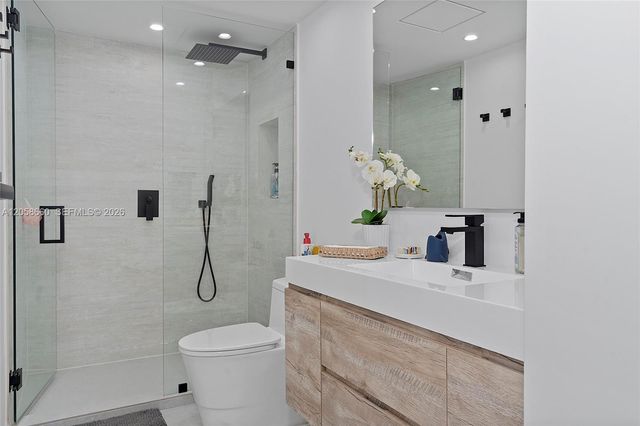1111 Crandon Blvd A501, Key Biscayne, FL 33149