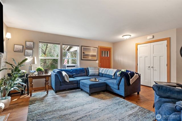 8992 Denise Place NE, Bremerton, WA 98311