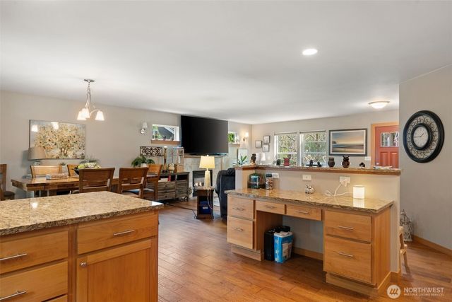 8992 Denise Place NE, Bremerton, WA 98311