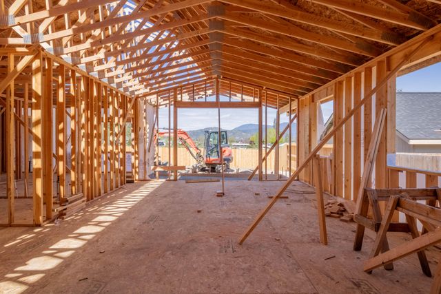 2736 Denton Trail, Grants Pass, OR 97527