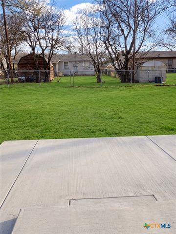515 S 9th Street, Copperas Cove, TX 76522