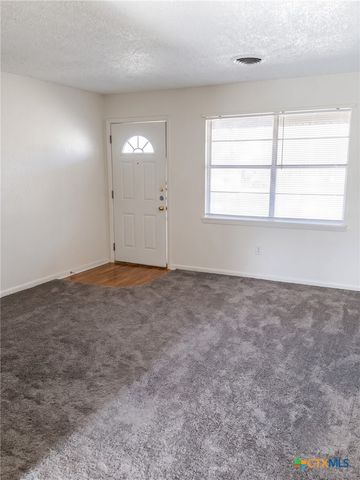 515 S 9th Street, Copperas Cove, TX 76522