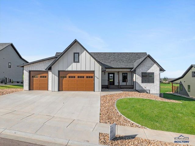 7726 BROOKS LOOP, Spearfish, SD 57783