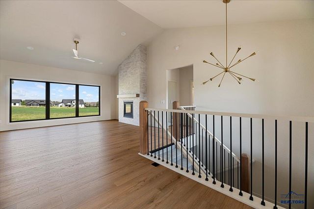 7726 BROOKS LOOP, Spearfish, SD 57783