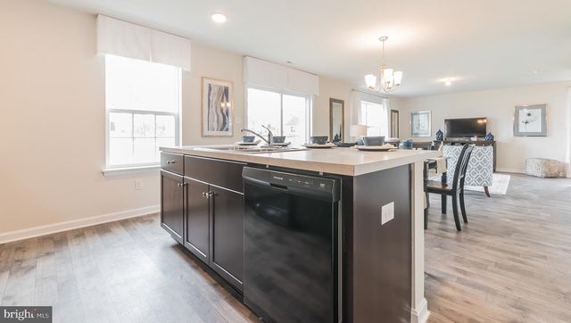 319 MONTEREY DR, Egg Harbor Township, NJ 08234