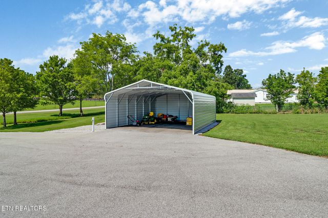 526 Turkey Oak Rd, Crossville, TN 38555
