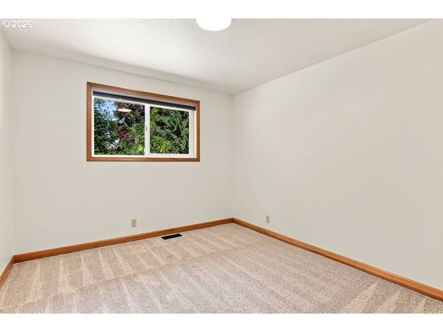 1011 Nw 405TH St, Woodland, WA 98674