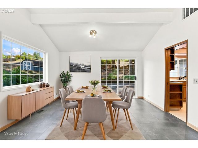 1011 Nw 405TH St, Woodland, WA 98674