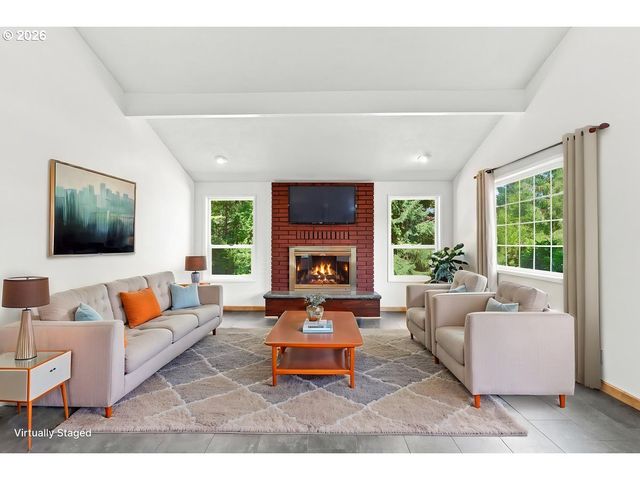 1011 Nw 405TH St, Woodland, WA 98674