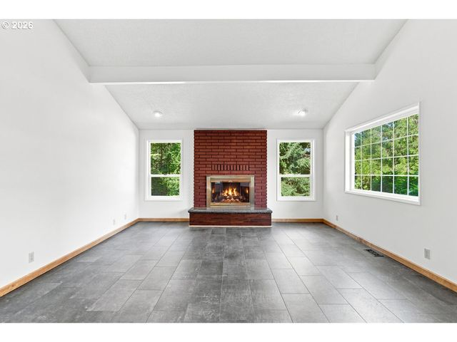 1011 Nw 405TH St, Woodland, WA 98674