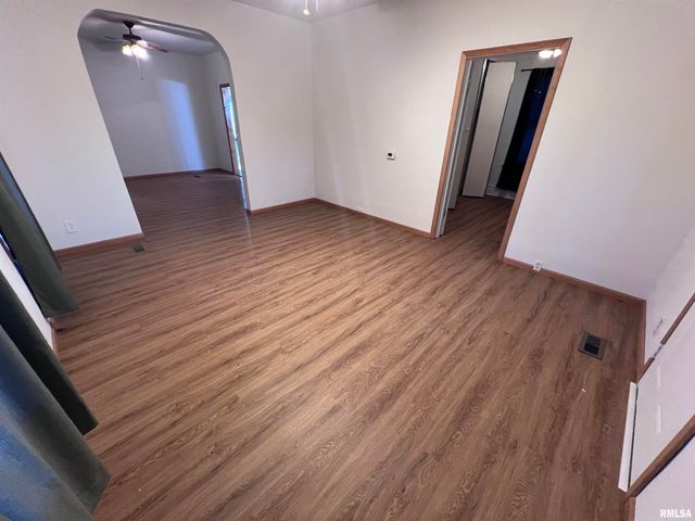 117 HILL Street, Bartonville, IL 61607