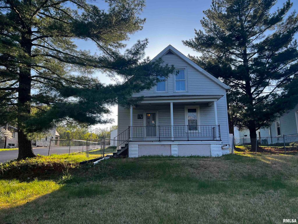 117 HILL Street, Bartonville, IL 61607